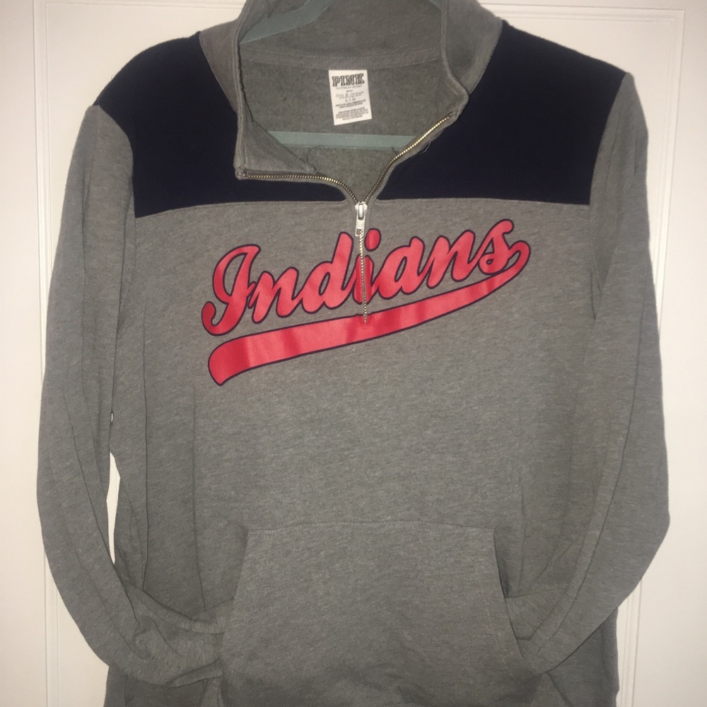 Pink Cleveland Indians pull over